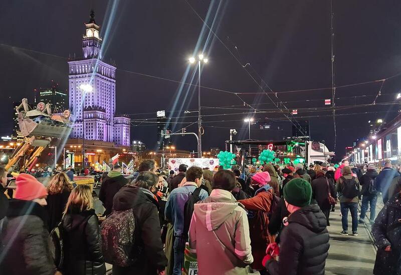 В Польше возобновились акции протеста против запрета абортов