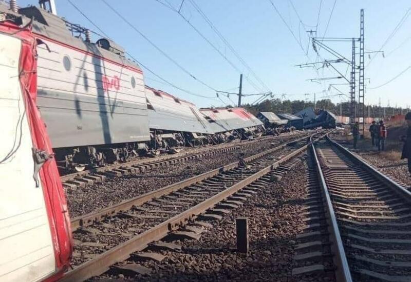 В Амурской области грузовик протаранил поезд