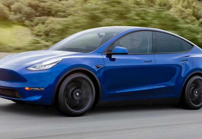 Tesla подняла на $5 тыс. цену на флагманские модели