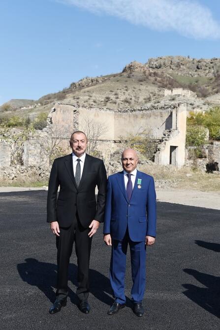 Президент Ильхам Алиев и Первая леди Мехрибан Алиева встретились с представителями общественности Губадлинского района