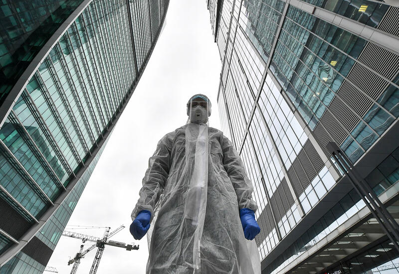 Новые ограничения из-за коронавируса начали действовать в Москве