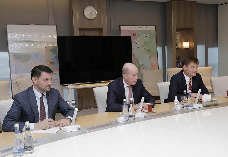 bp и SOCAR обсудили вопрос увеличения добычи газа в Азербайджане