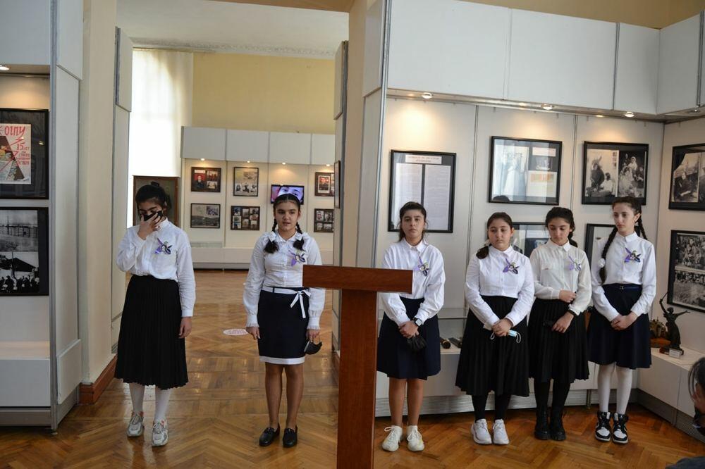 В Баку открылась экспозиция в память о героях и шехидах Карабахской войны