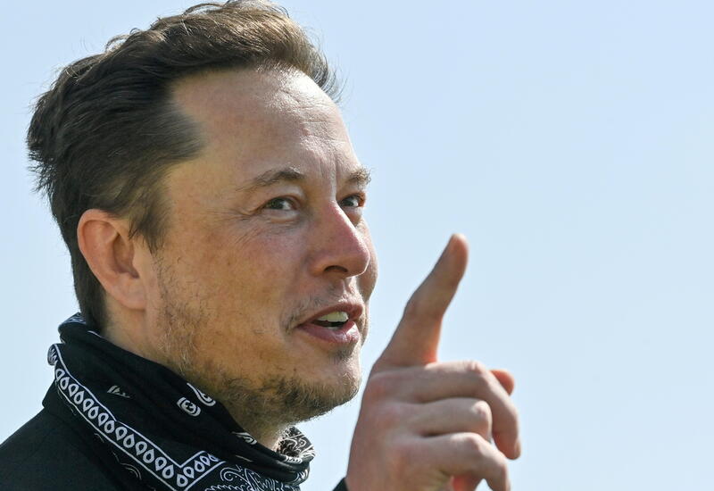 Илон Маск заявил о готовности продать еще больше своих акций Tesla