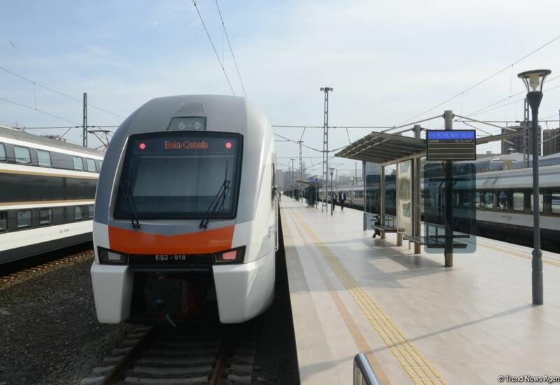 Приостановлено движение поездов Баку-Пиршаги