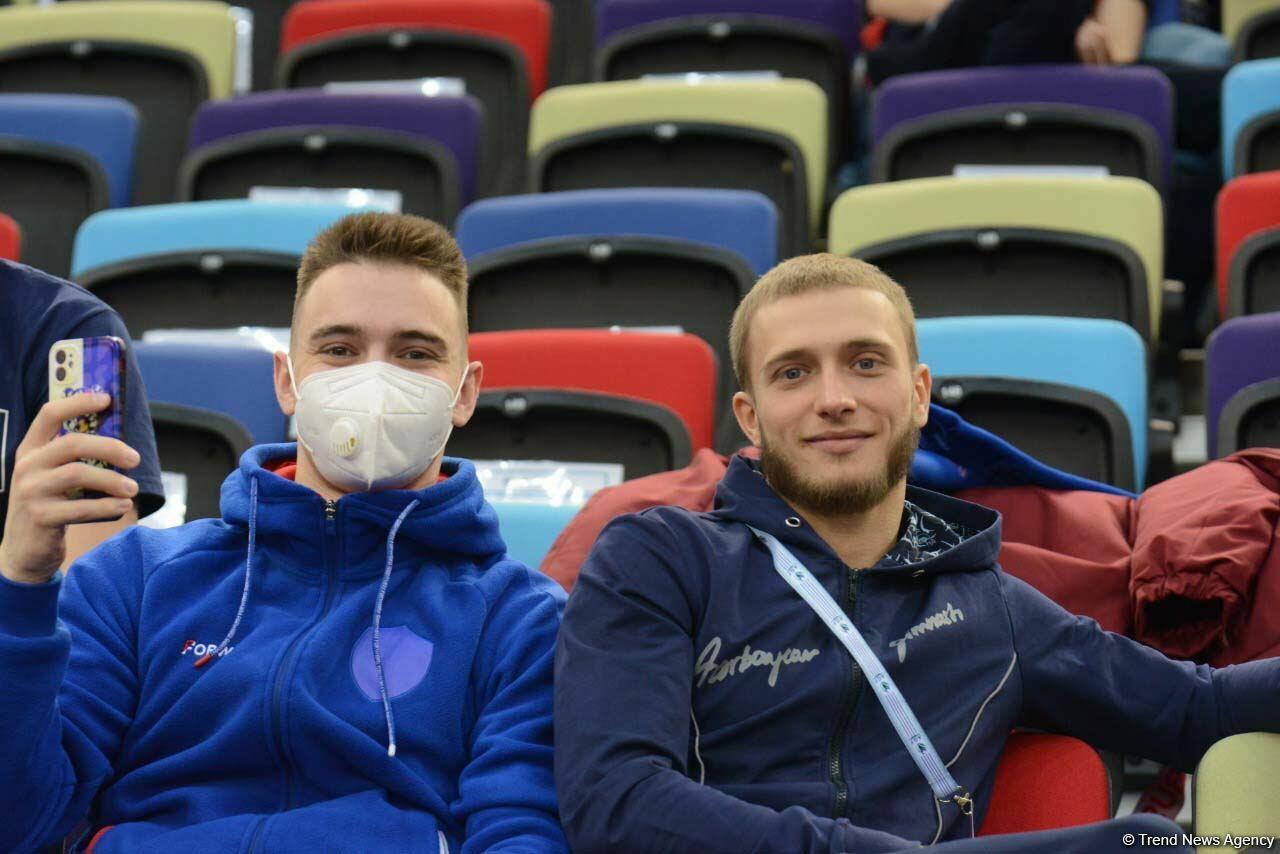 В Баку стартовал первый день соревнований 35-го чемпионата мира по прыжкам на батуте