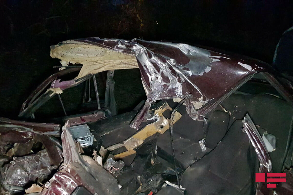В Гёйчайском районе произошла цепная авария, есть погибший и пострадавший