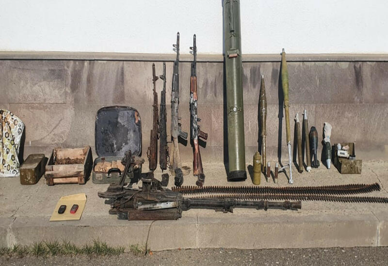 В Ходжавенде обнаружены брошенные армянами боеприпасы