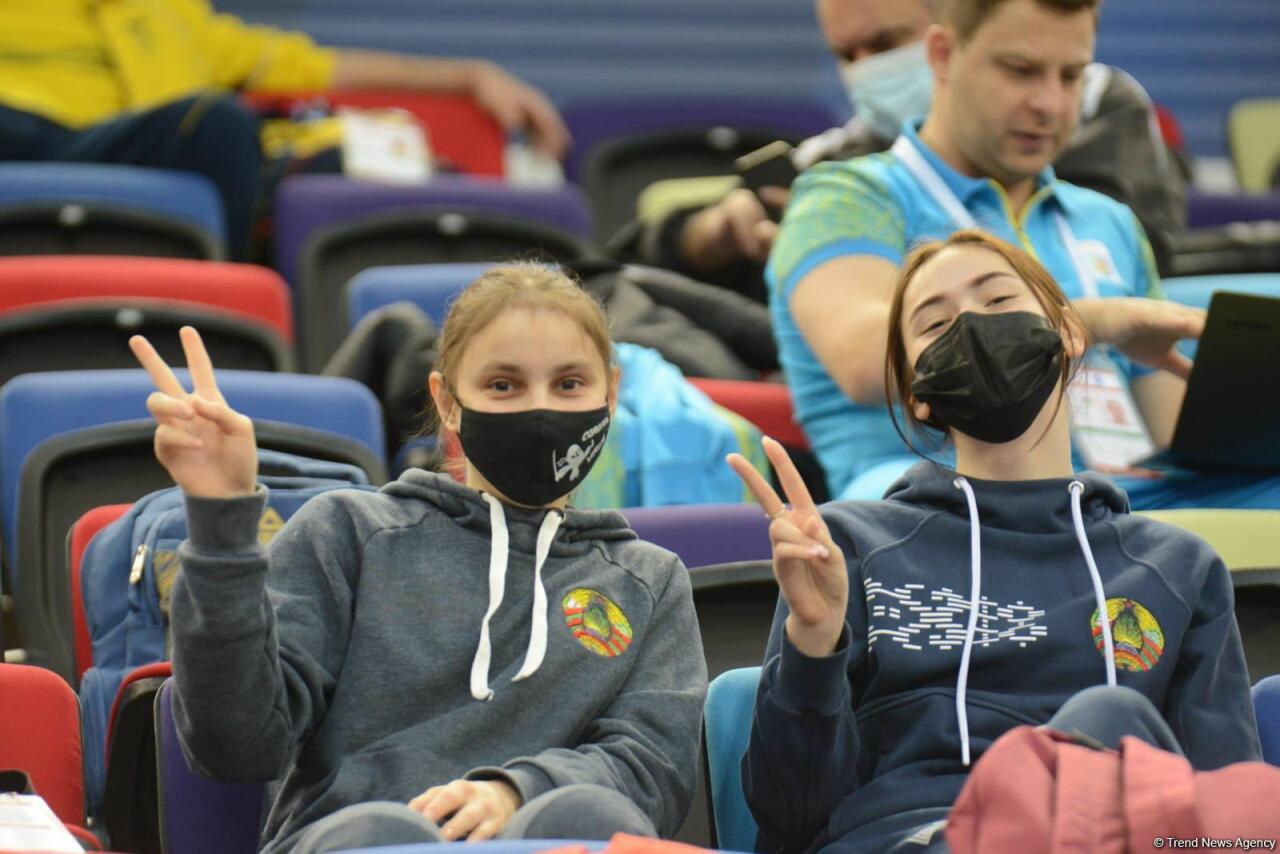 В Баку стартовал заключительный день ЧМ по прыжкам на батуте и тамблингу