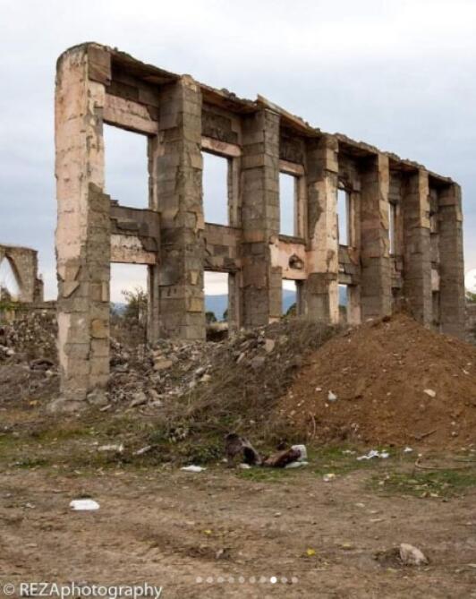 Реза Дегати поделился фотографиями, снятыми в Агдамском районе