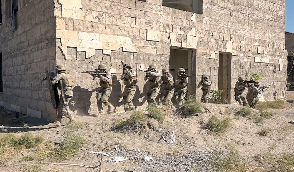 В Отдельной Общевойсковой армии Нахчывана прошли учения спецназа
