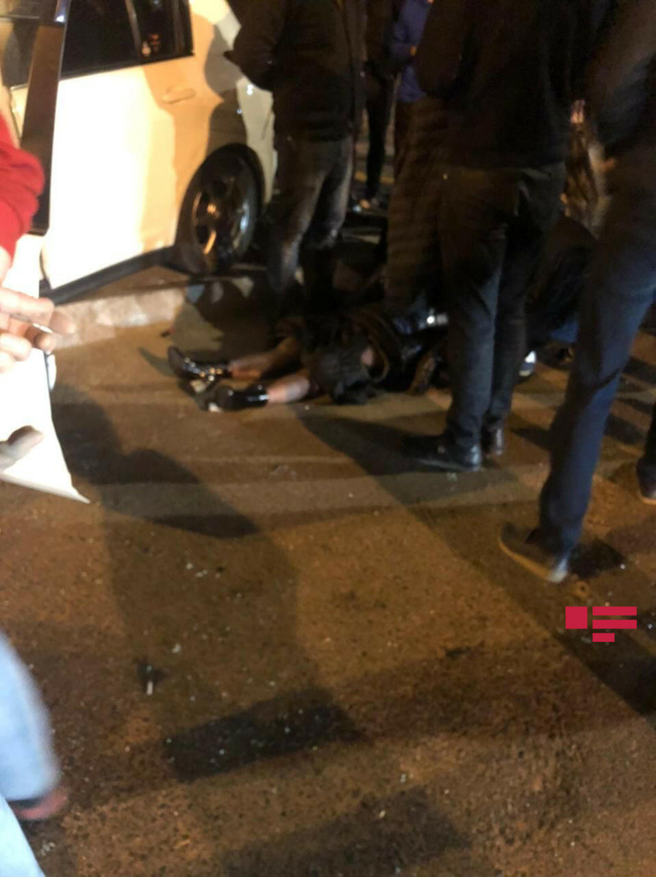 В Баку две женщины устроили аварию