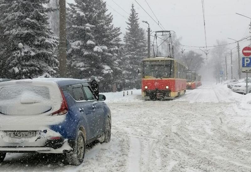В Москве ликвидируют последствия мощного снегопада