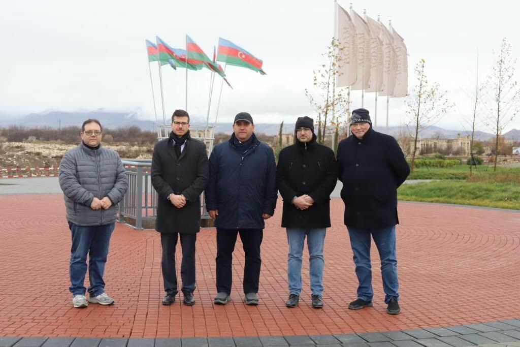 Посол Израиля ознакомился с разрушениями в Агдаме