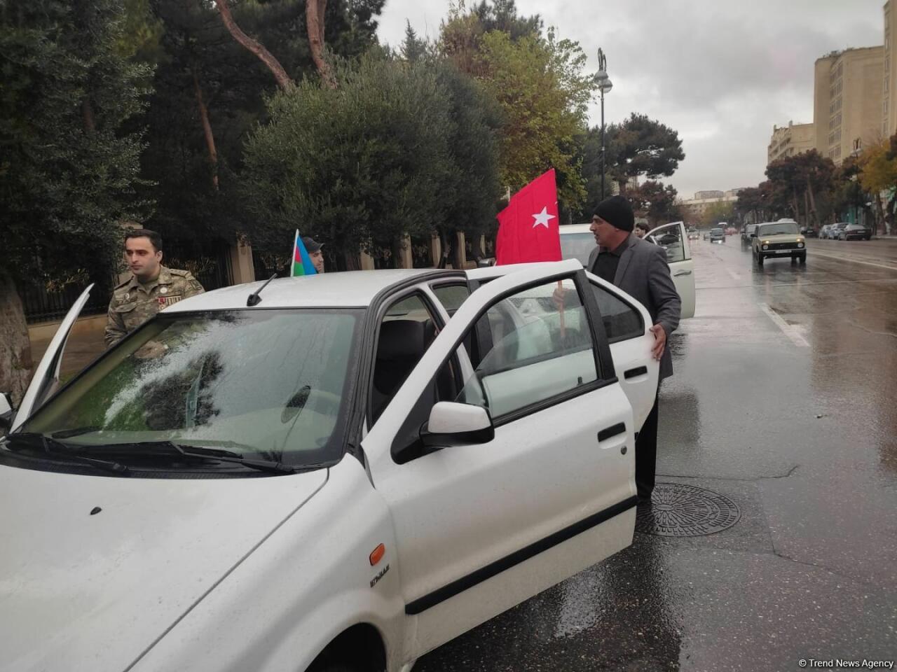 В Баку организован автопробег Победы