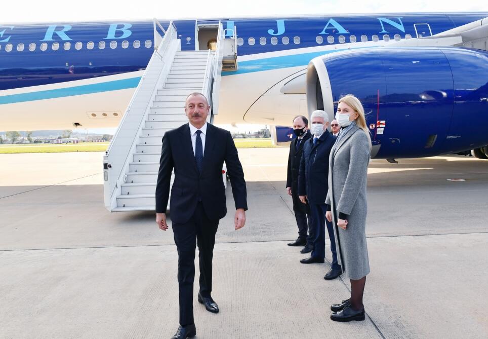 Президент Ильхам Алиев прибыл с рабочим визитом в город Сочи