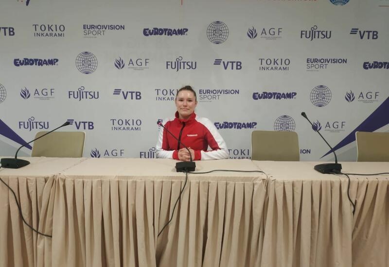 Упорно готовилась к 28-м Всемирным соревнованиям в Баку