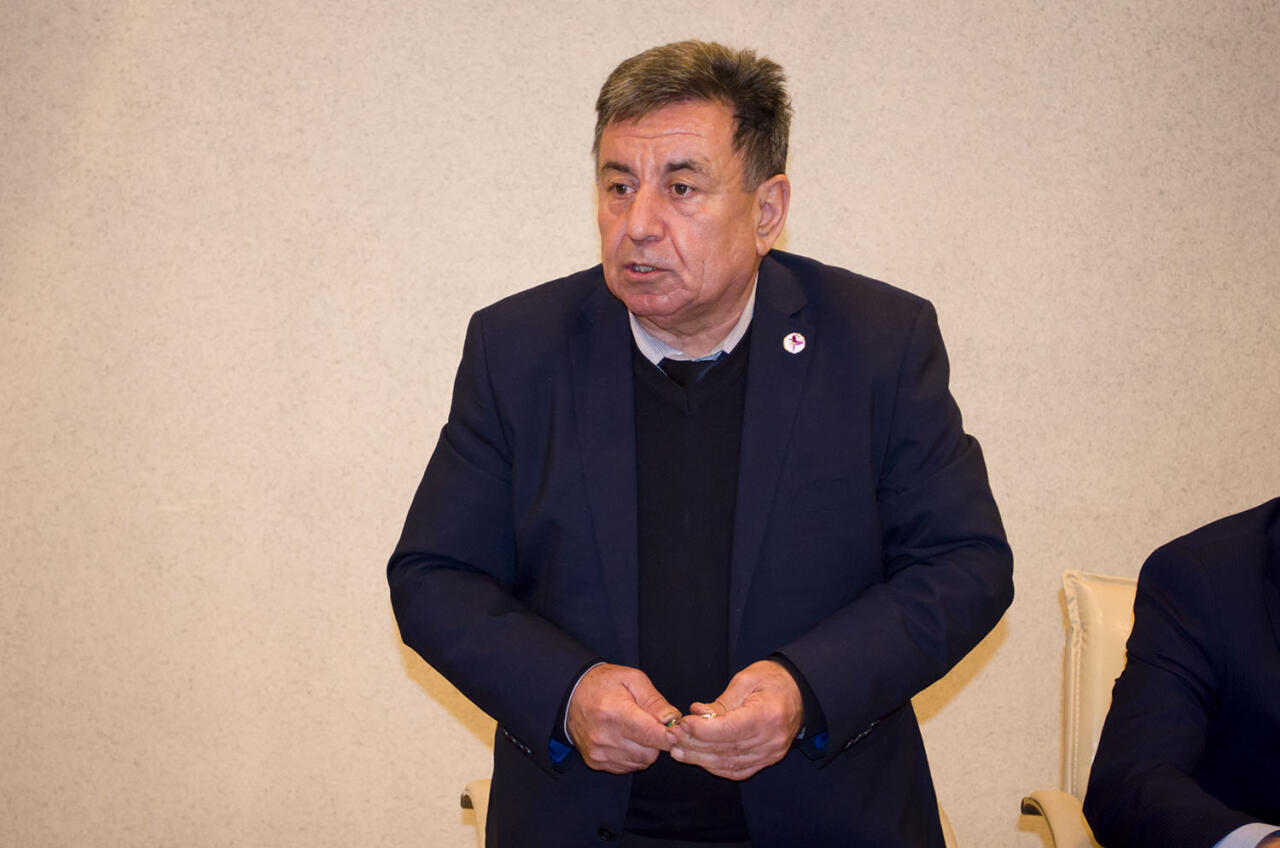 Azərbaycan Mətbuat Şurası və Azərbaycan Yazıçılar Birliyi “Azərbaycan dilindən düzgün istifadə: