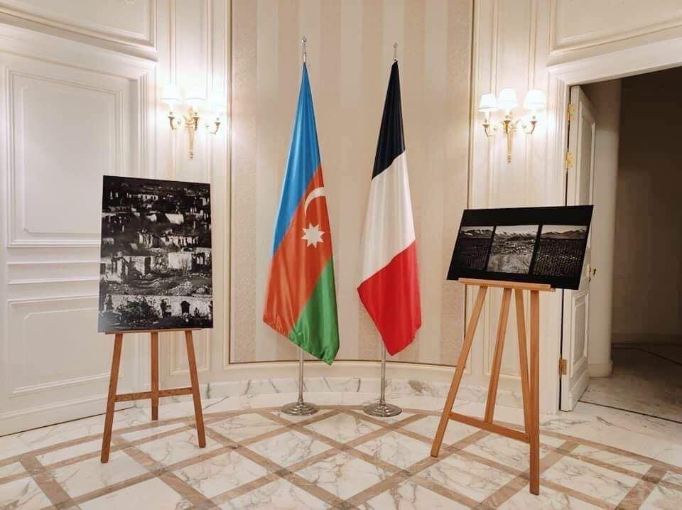 Фотографии, снятые на освобождённых землях Азербайджана - выставка в Париже
