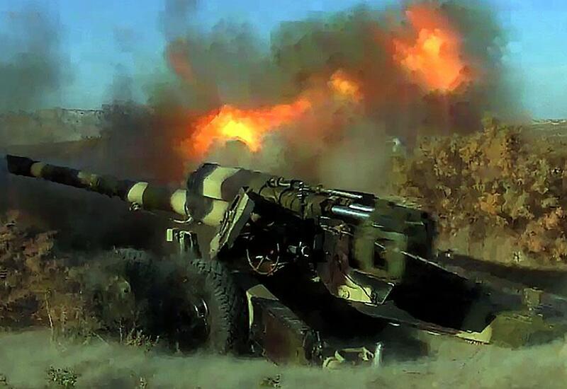 Азербайджанская армия провела учения с боевой стрельбой