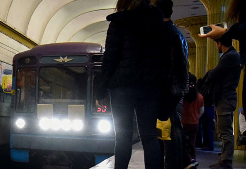 Перебои в бакинском метро