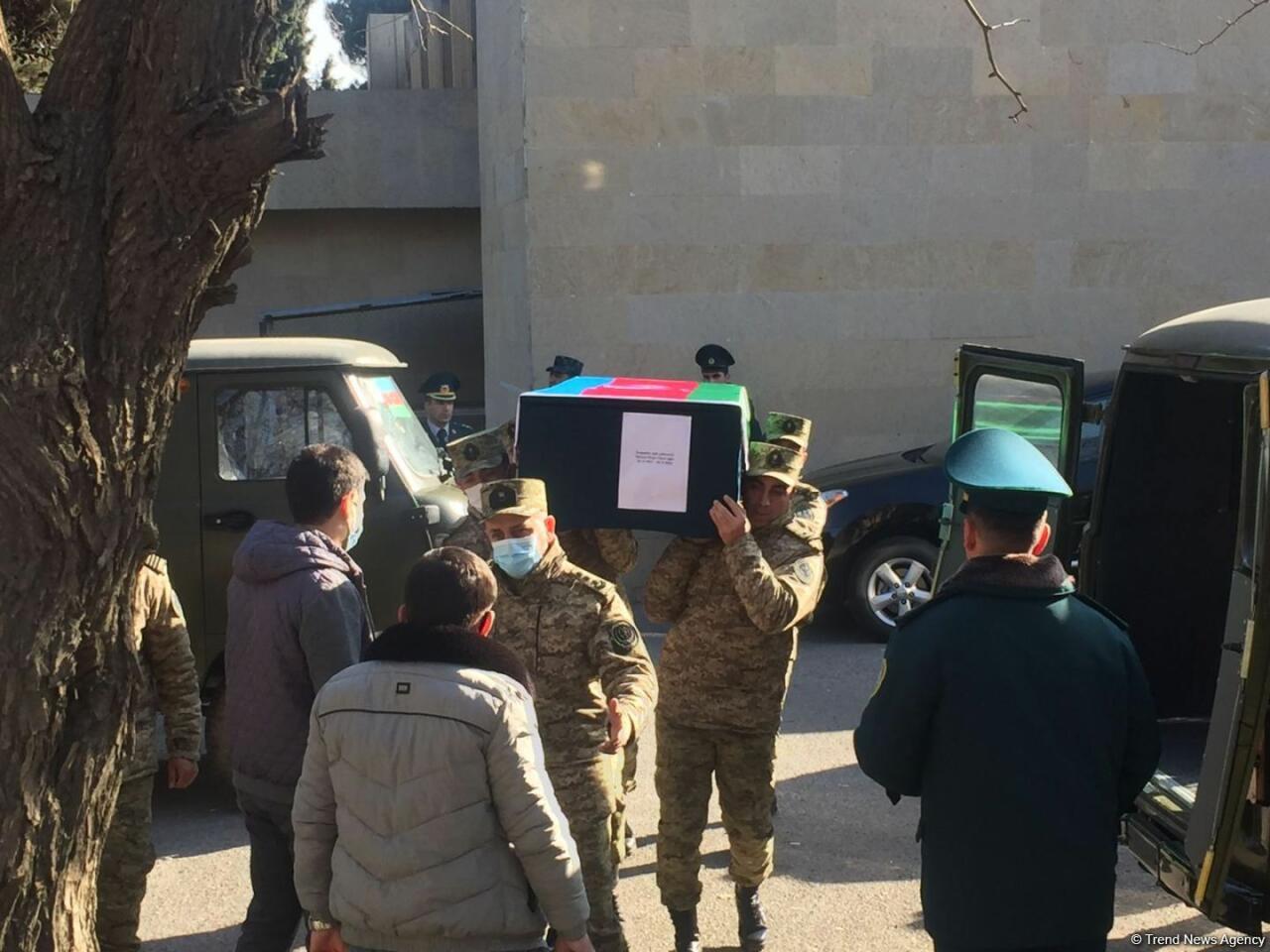 Тела погибших в крушении военного вертолета Госпогранслужбы Азербайджана вывезены на церемонию прощания