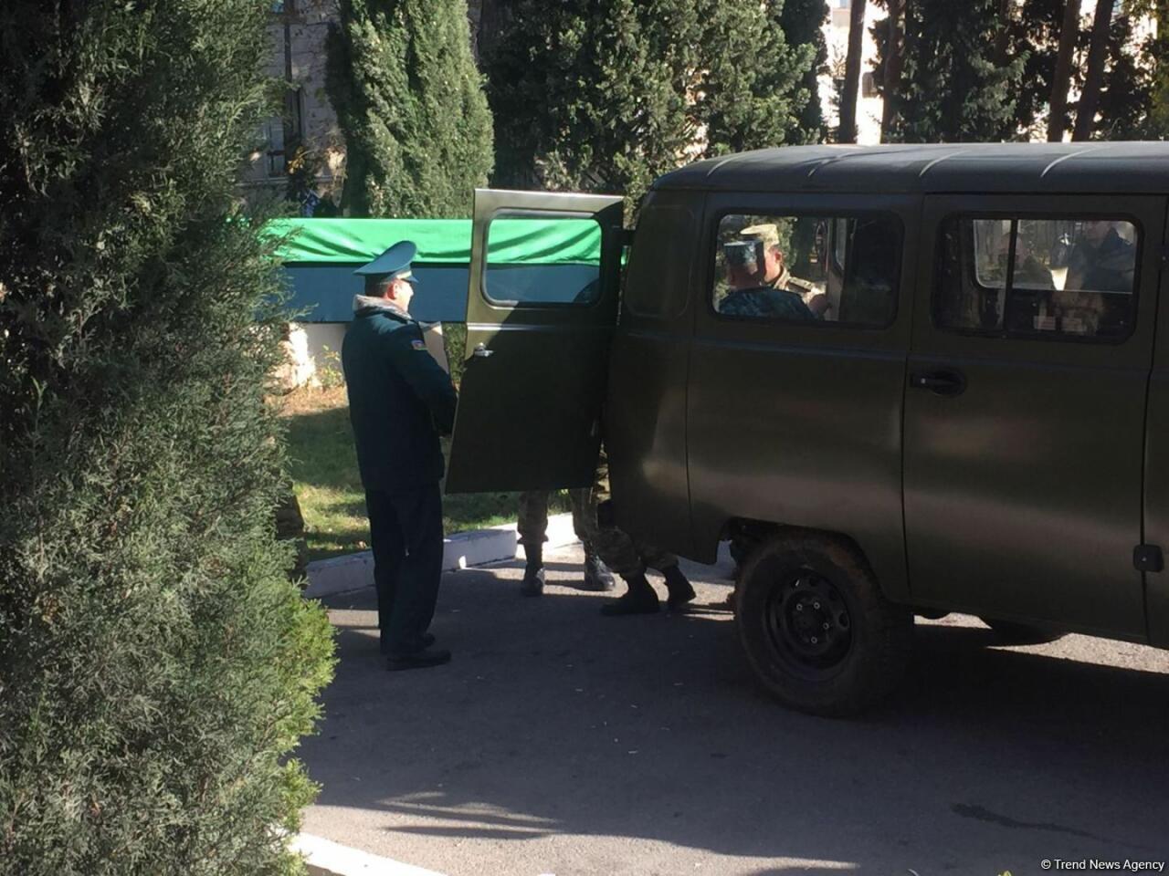 Тела погибших в крушении военного вертолета Госпогранслужбы Азербайджана вывезены на церемонию прощания
