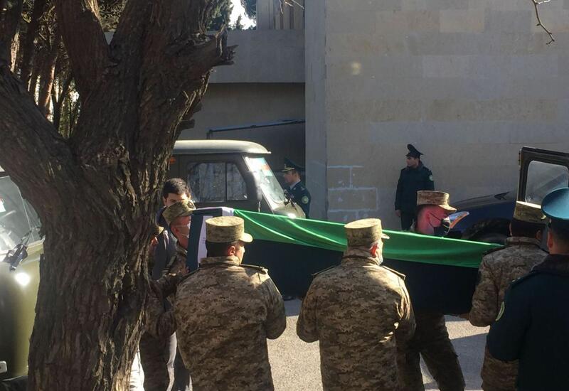 Тела погибших в крушении военного вертолета вывезены на церемонию прощания