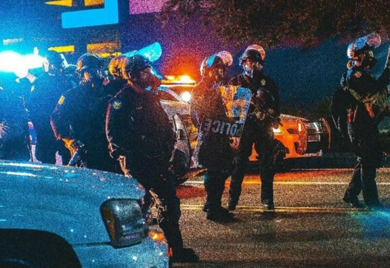 Три ученика погибли при стрельбе в школе в штате Мичиган в США, 15-летний стрелок задержан