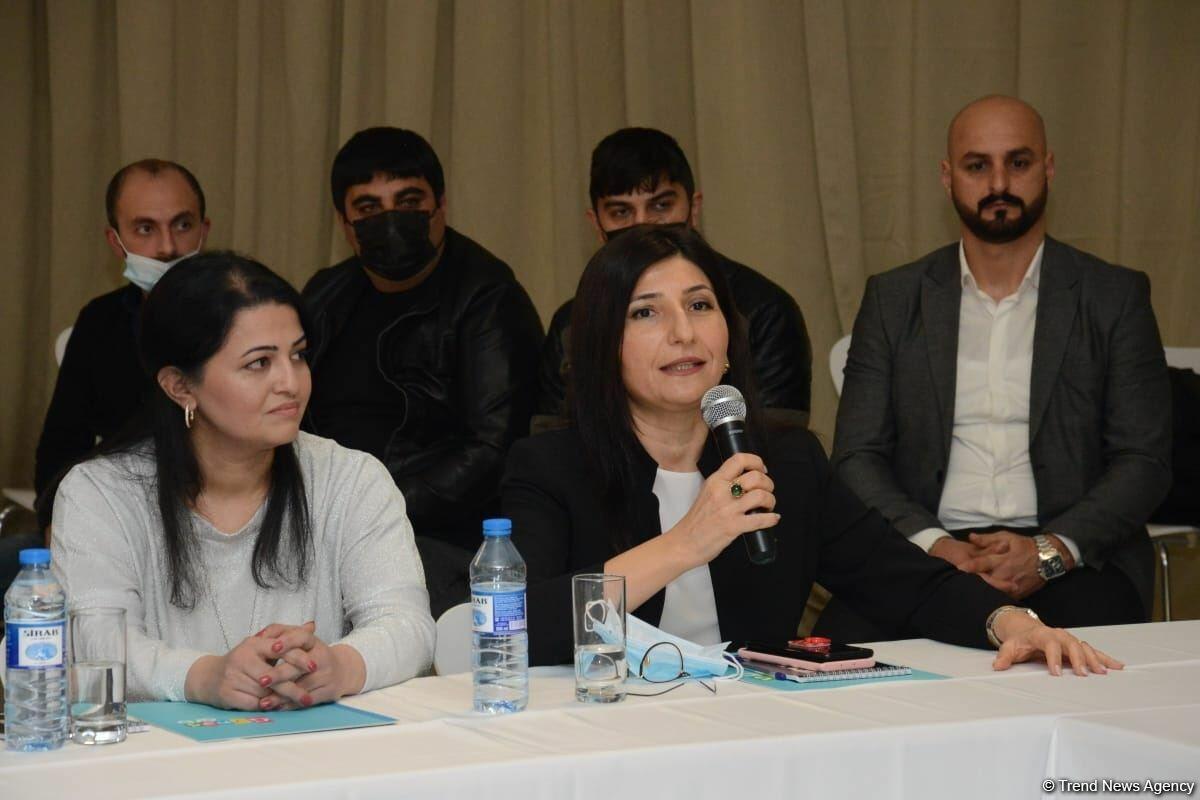 В Баку представили мини-фильм "Gözləri ilə danışan mələklər"