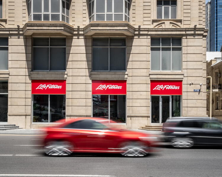 Ведущий мировой производитель тренажеров Life Fitness уже в Азербайджане