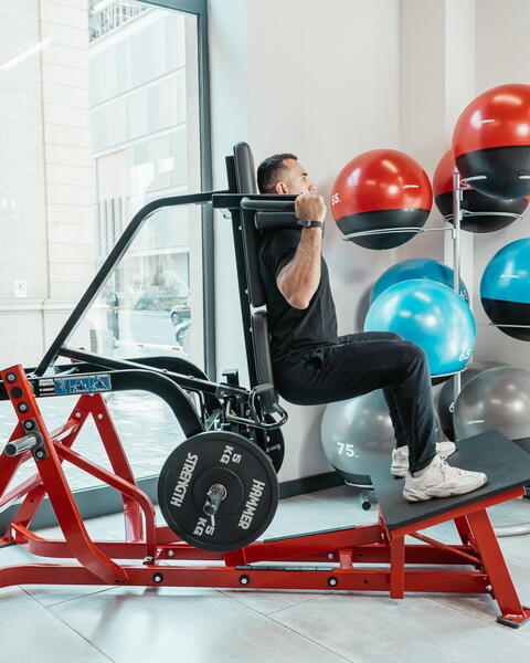 Ведущий мировой производитель тренажеров Life Fitness уже в Азербайджане