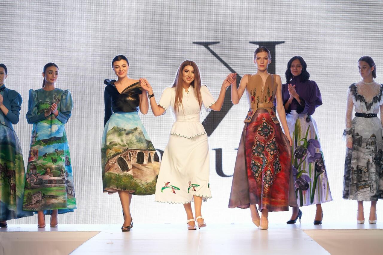 Вечерние и свадебные платья на Azerbaijan Fashion Week