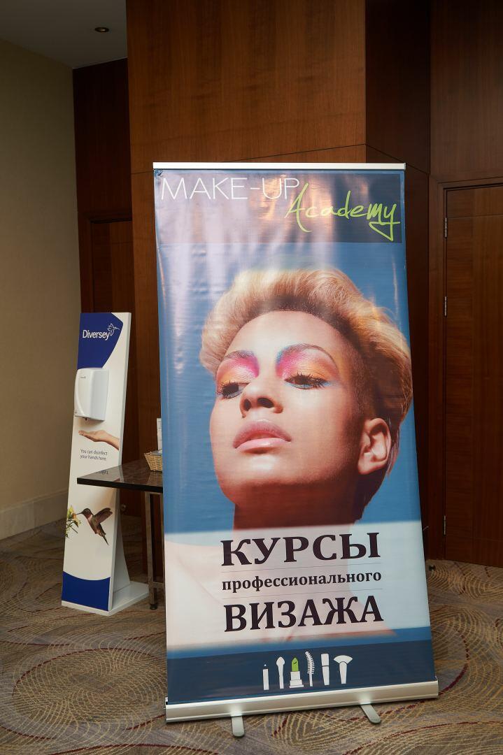 Вечерние и свадебные платья на Azerbaijan Fashion Week