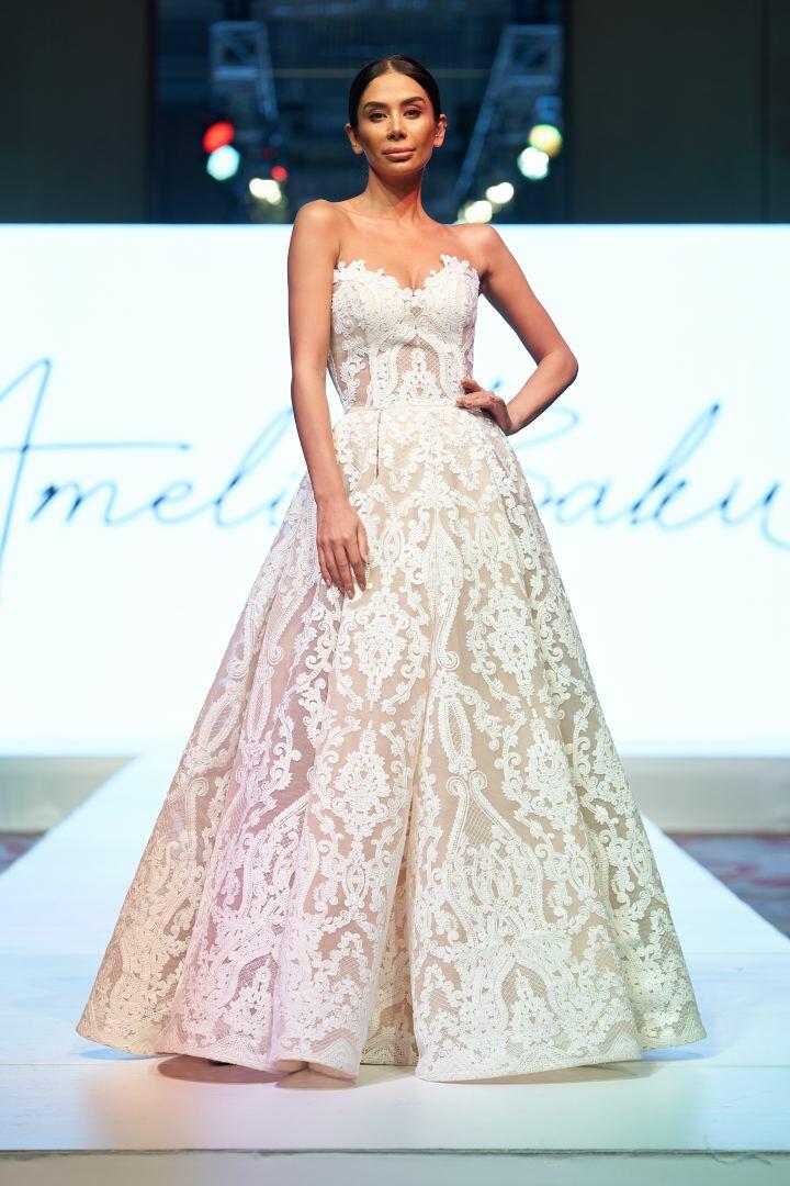 Вечерние и свадебные платья на Azerbaijan Fashion Week