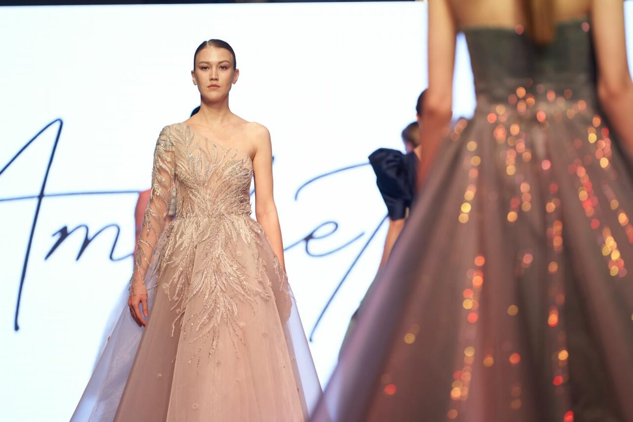 Вечерние и свадебные платья на Azerbaijan Fashion Week