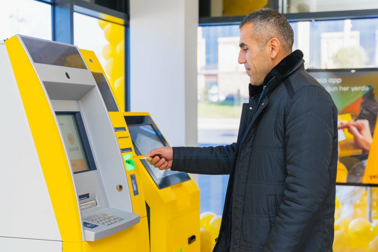 Yelo Bank в сотрудничестве с «ЛУКОЙЛ Азербайджан» запустил свой первый центр самообслуживания