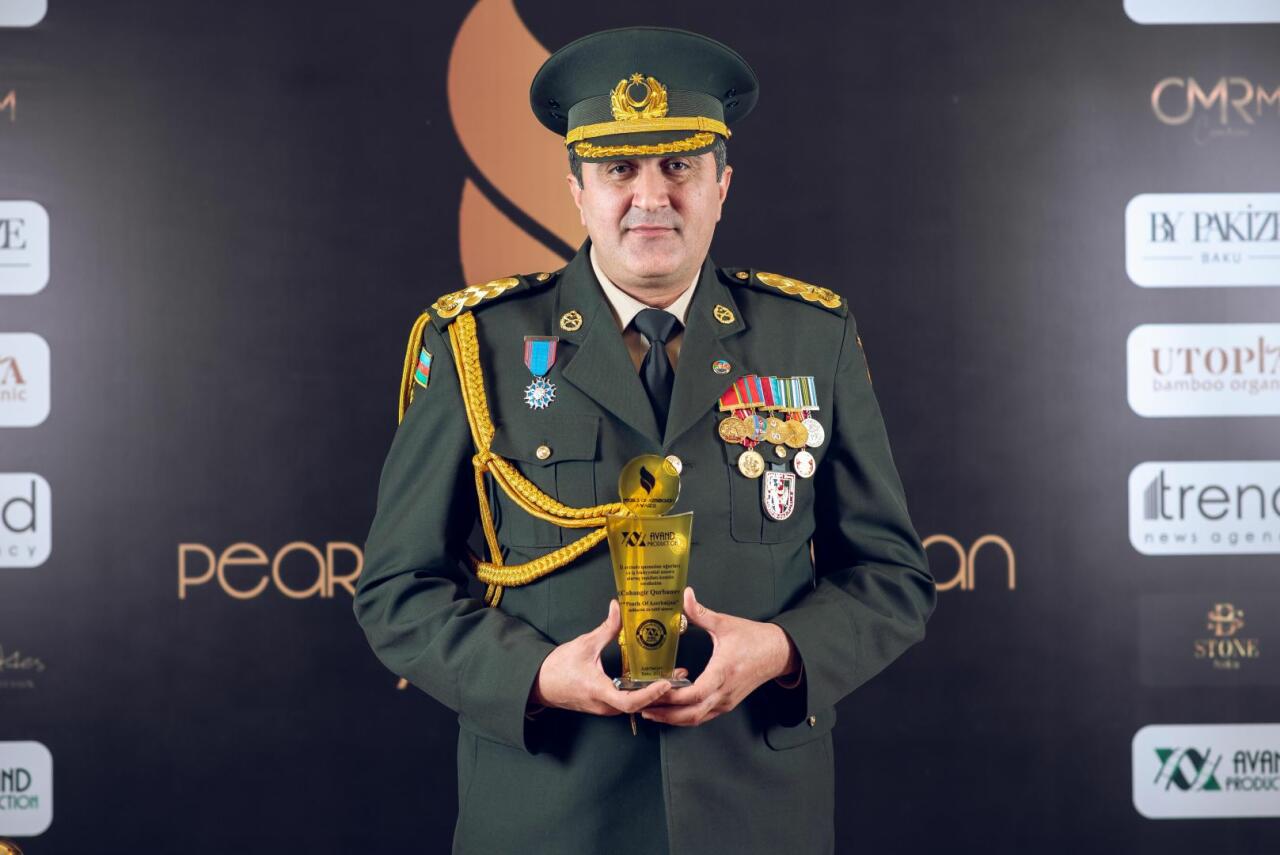 Народные и заслуженные артисты удостоены премии Pearls Of Azerbaijan 2021