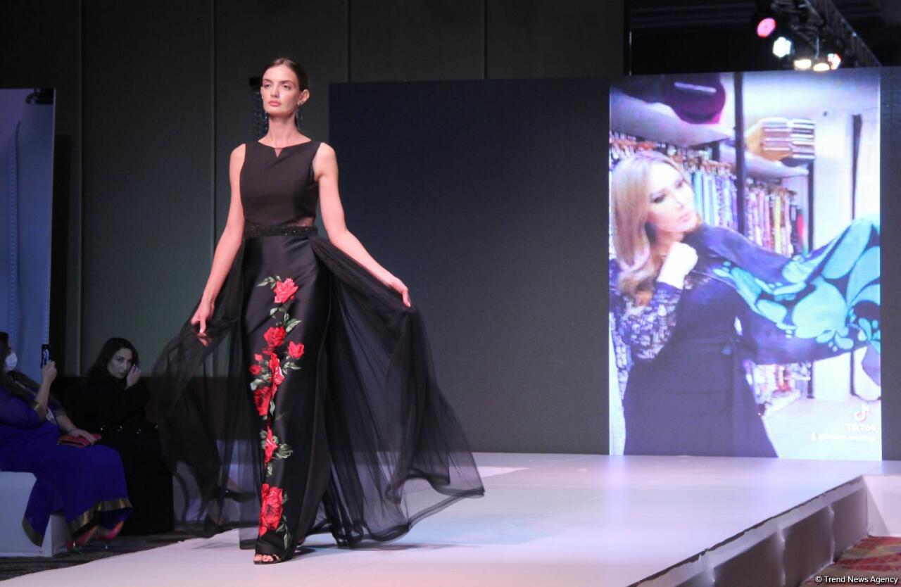 На Azerbaijan Fashion Week состоялось дефиле Фахрии Халафовой "Карабахская Принцесса"