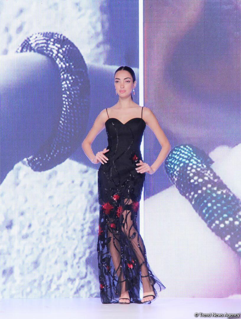 На Azerbaijan Fashion Week состоялось дефиле Фахрии Халафовой "Карабахская Принцесса"