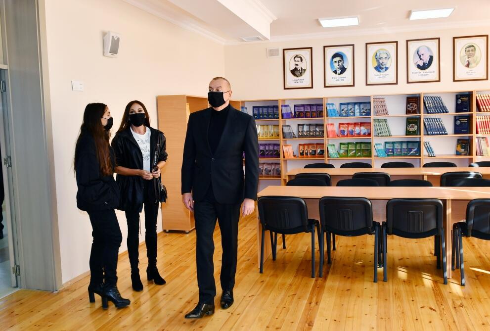 Президент Ильхам Алиев и Первая леди Мехрибан Алиева ознакомились с условиями, созданными в полной средней школе №1 в Губе