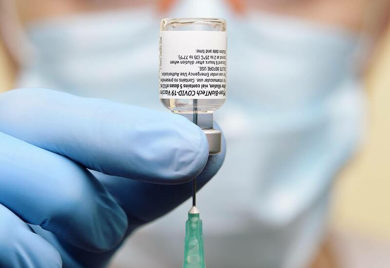 Еврокомиссия пока не предлагает обязательную вакцинацию от COVID-19 в ЕС