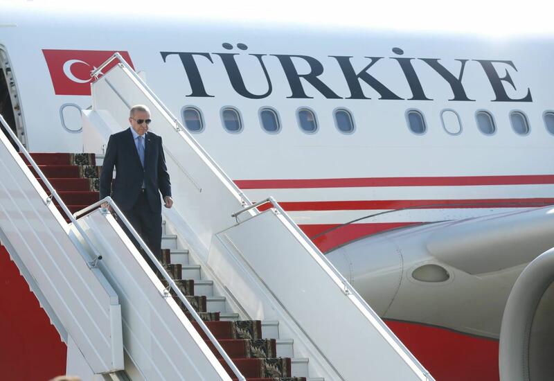 Президент Турции прибыл в Катар