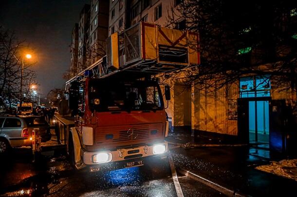 Сразу два пожара в Киеве,