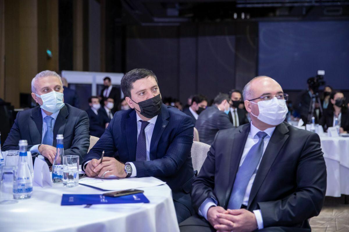 В Баку проходит Азербайджанский форум карьерного роста