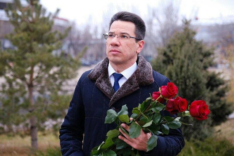 В Астрахани почтили память общенационального лидера Гейдара Алиева