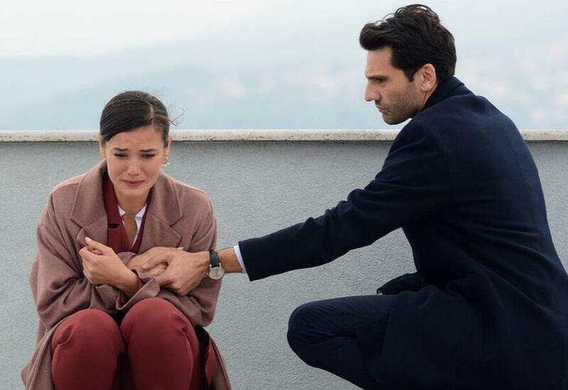 Məşhur serialda ilk ayrılıq