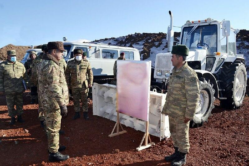 В Кяльбаджаре и Лачине открыли новые военные объекты