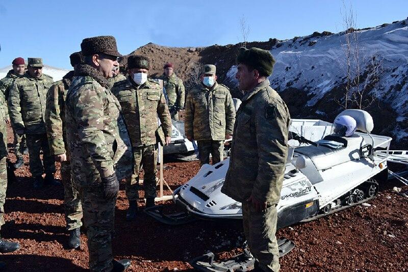 В Кяльбаджаре и Лачине открыли новые военные объекты