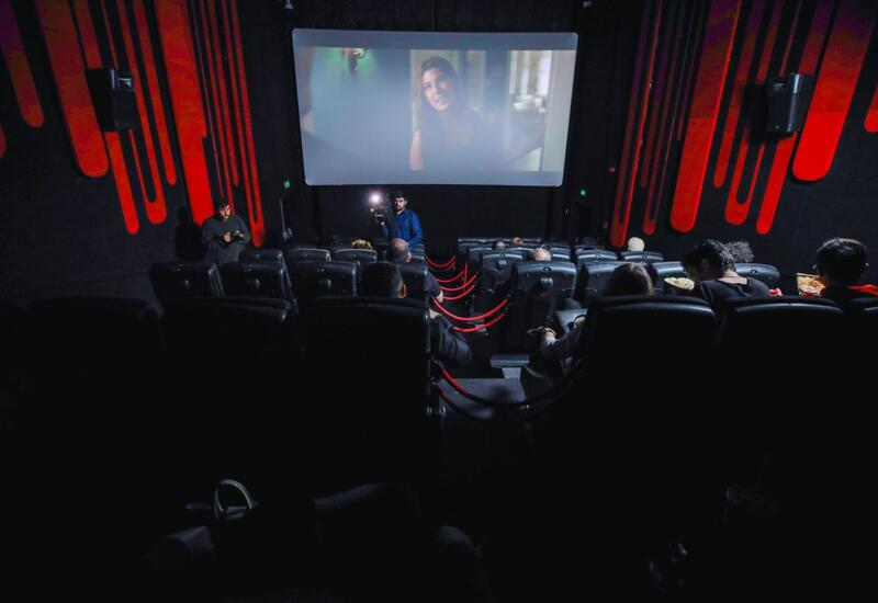 В Баку показали фильм "Человек-паук: Нет пути домой" с новейшей технологией 4DX